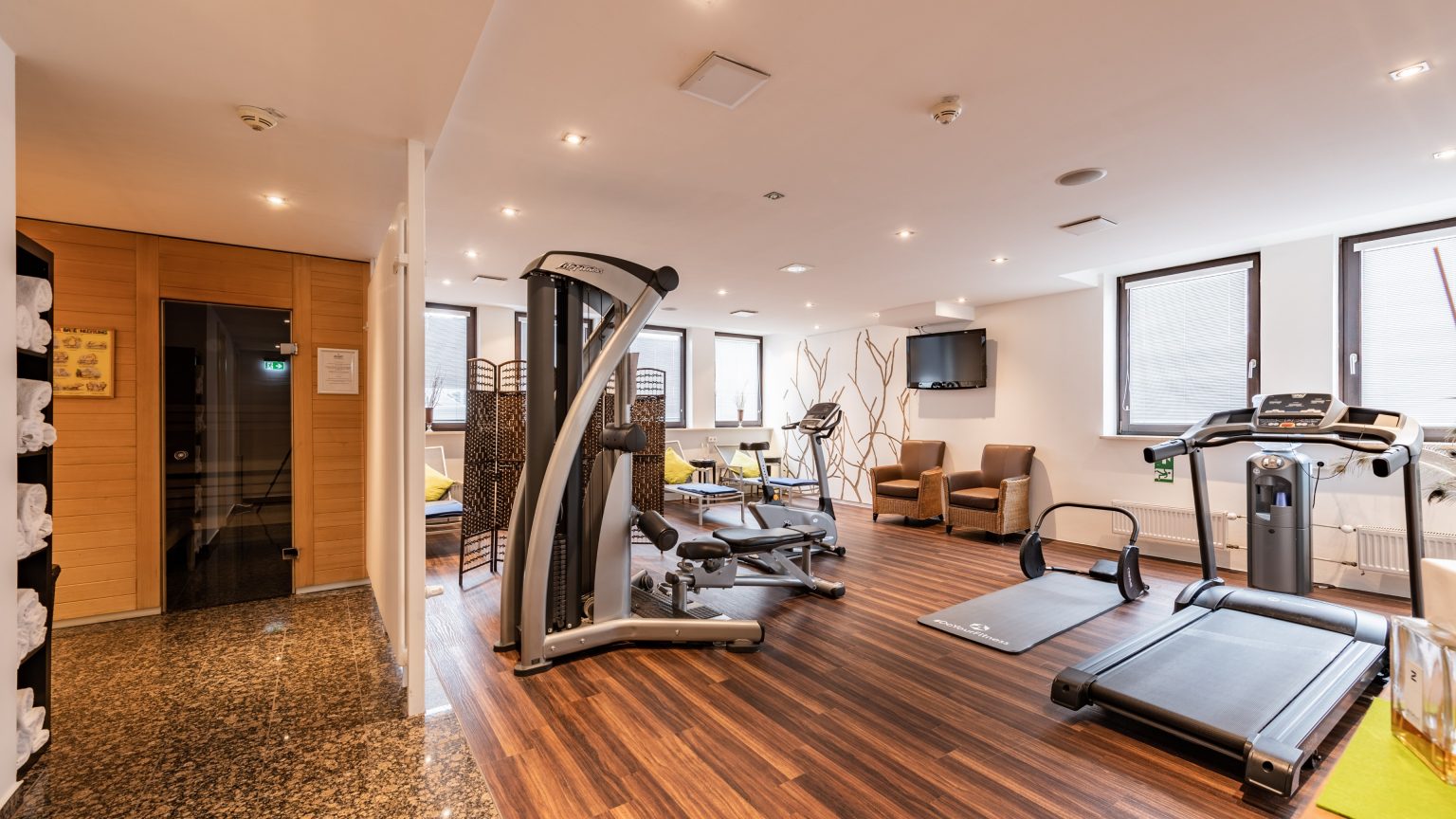 Muenchen_PerchtingerStr_-Fitness-2