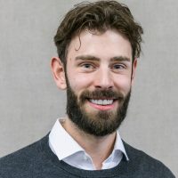 Verleihung des ‚Swiss Life Asset Managers Studienpreis‘ am Donnerstag (20.11.25) in Zürich. Gewinner des Bachelor Anerkennungspreises: Lorenzo Lentini Quadrelli. Foto: Markus Forte